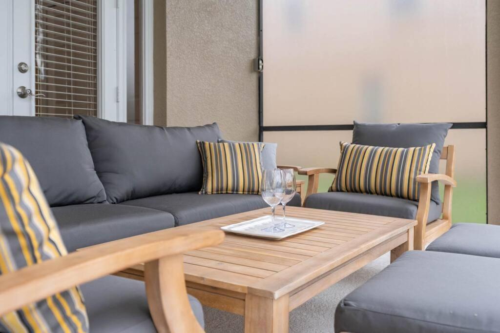 Lakeview W/8 Bedroom 5 Kingsuite 3 Miles To Disney Kissimmee Exterior foto