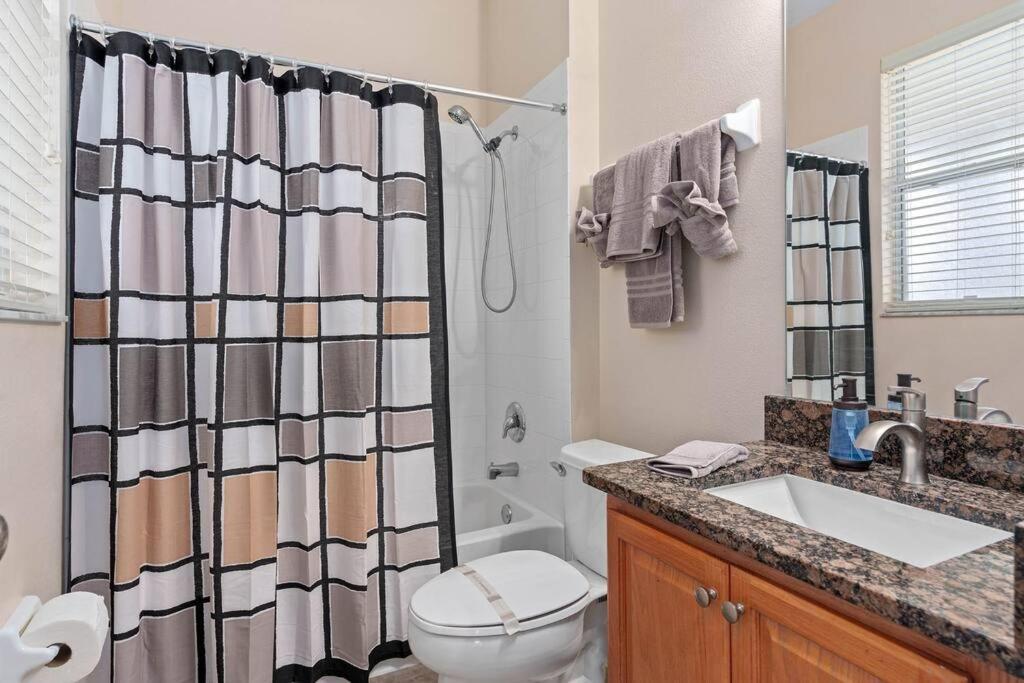 Lakeview W/8 Bedroom 5 Kingsuite 3 Miles To Disney Kissimmee Exterior foto